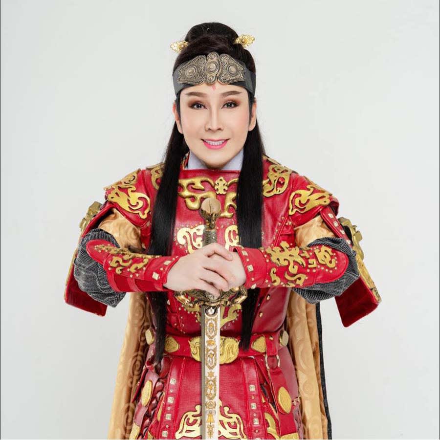 Dàn sao đa thế hệ diễn cải lương dịp Tết 4 Dàn sao đa thế hệ diễn cải lương dịp Tết - ảnh 3